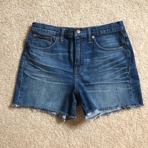 Madewell high-rise cut-off Jean shorts size 29